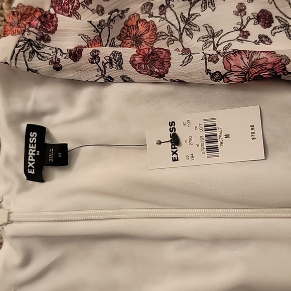 Express Romper - Picture 2 of 5